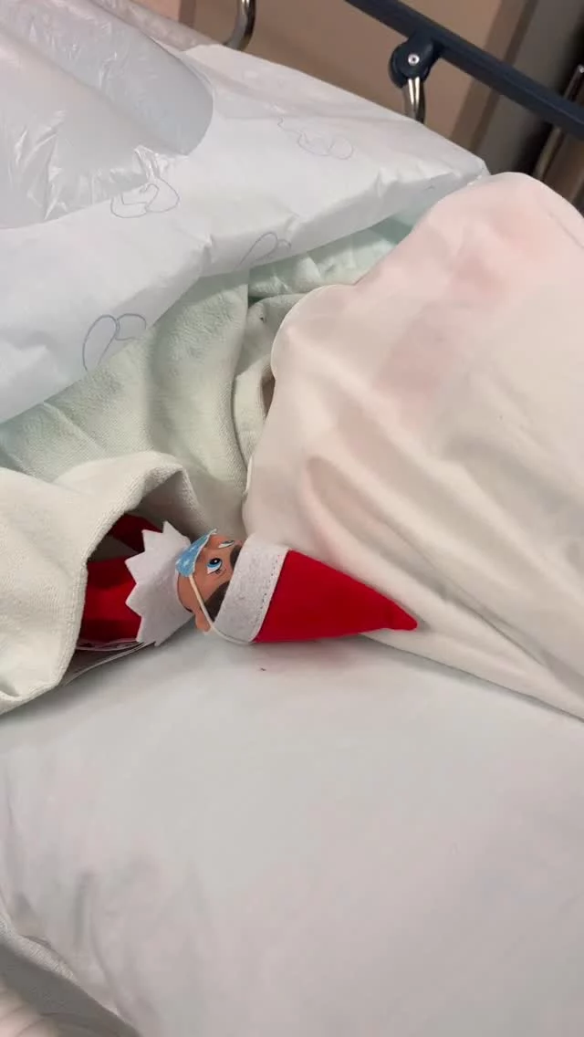 This #naughty little #elf 🤦‍♂️ 

He decided that this was a good place to take a nap. Lucky for him, the #patient enjoyed the company during #recovery. 

#elfontheshelf #christmas #spirit #fun #workplace #joy