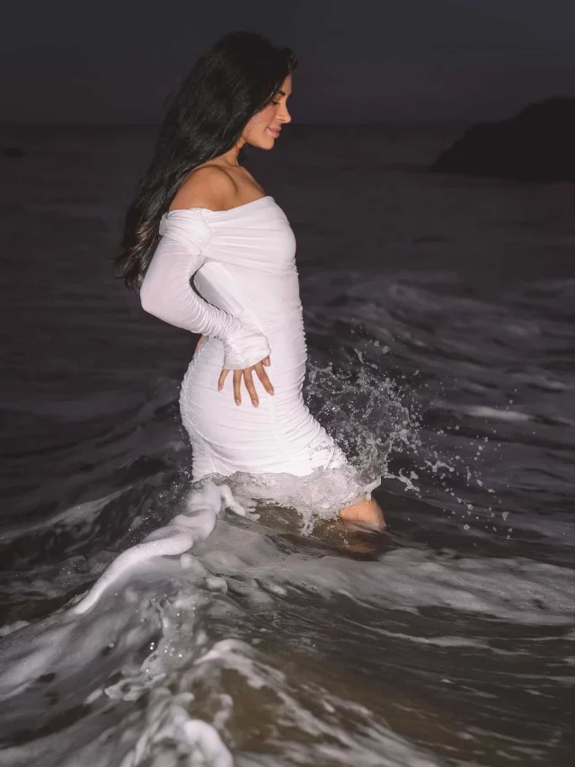 Subtle, natural refinement ✨
Our patient glowing after rhinoplasty—thoughtfully designed to enhance balance, harmony, and confidence from every angle.

📍 Performed by Dr. Vartany
🌐 www.vartany.com
📞 818-500-0823
📍 116 S Buena Vista St, Ste 300, Burbank, CA 91505

#Rhinoplasty #BurbankPlasticSurgery #FacialHarmony #NaturalResults #VartanyPlasticSurgery