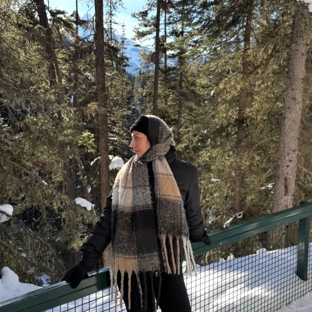 ✨ A subtle change that made a big difference ✨

Designed to enhance her natural profile while preserving what makes her uniquely her. This rhinoplasty focused on balance, softness, and confidence that feels natural from every angle.

📍 Performed by Dr. Vartany
🌐 www.vartany.com
📞 818-500-0823
📧 frontdesk@vartany.com
📍 116 S Buena Vista St, Ste 300, Burbank, CA 91505

#Rhinoplasty #NaturalRhinoplasty #ProfileView
#FacialHarmony #BurbankPlasticSurgery NaturalResults